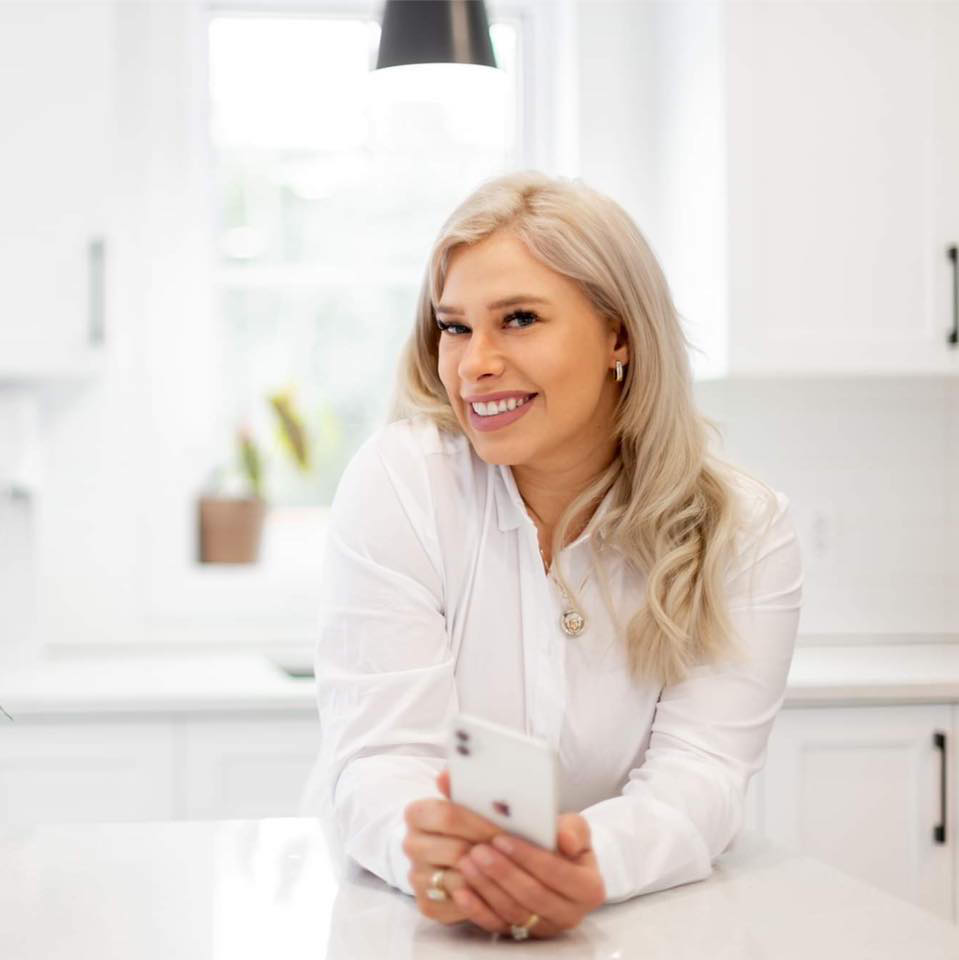 Enrika Bouchard, courtier immobilier